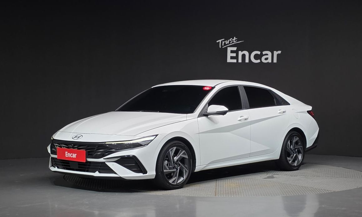 Hyundai AVANTE 2024