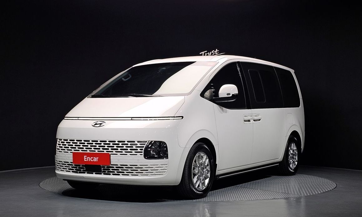 Hyundai Staria 2023