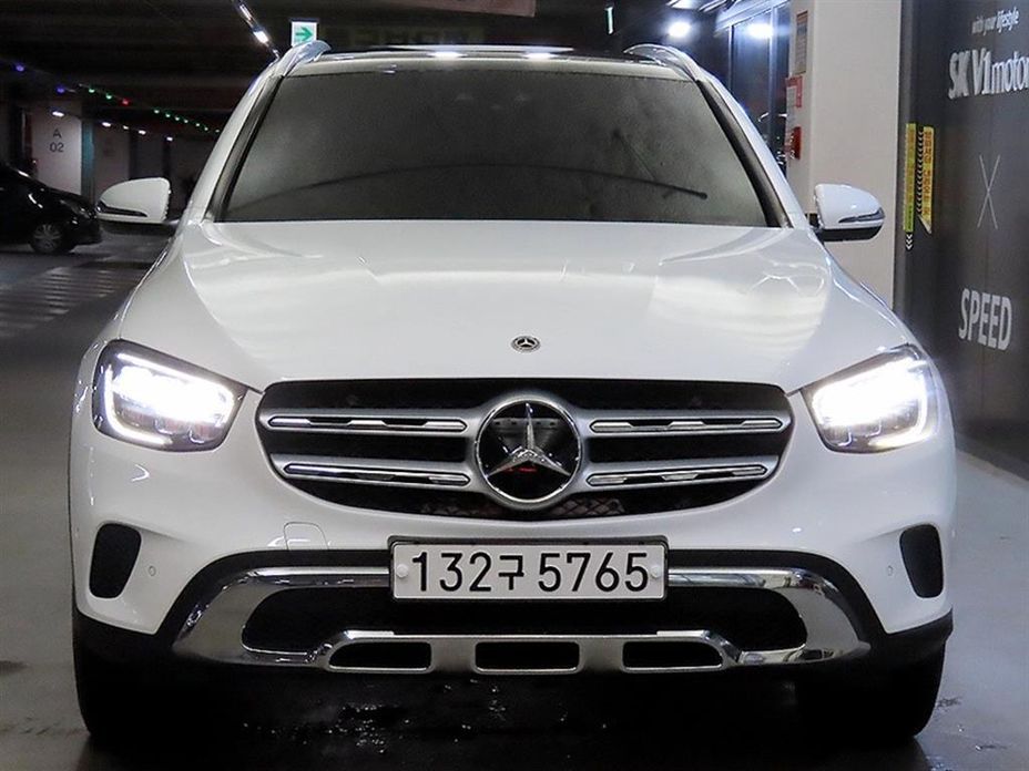 Mercedes-Benz GLC-Class 2021