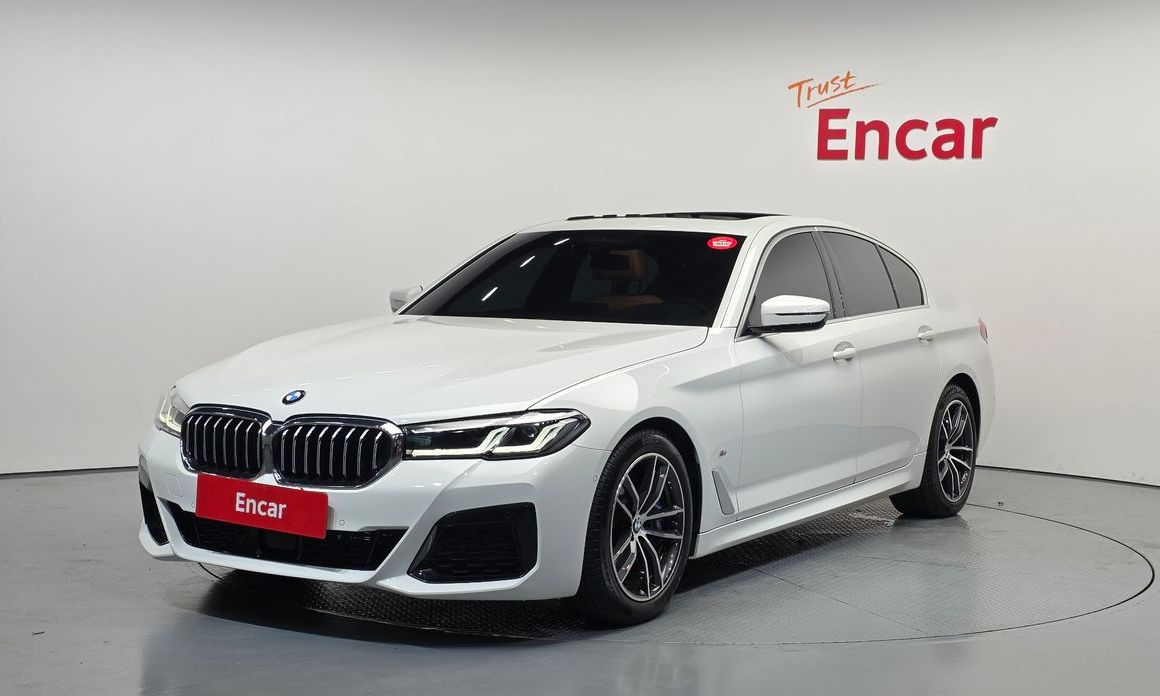 BMW 5-Series 2022