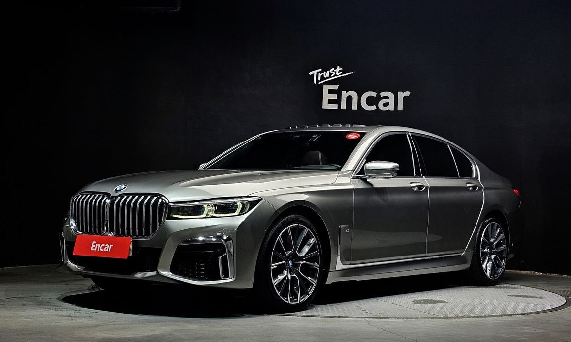 BMW 7-Series 2021