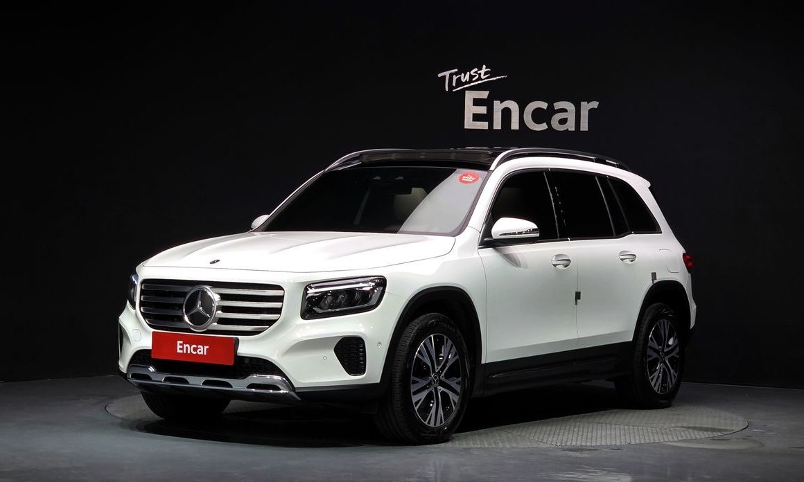 Mercedes-Benz GLB-Class 2024