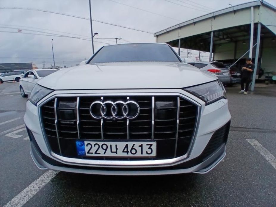 Audi Q7 2023