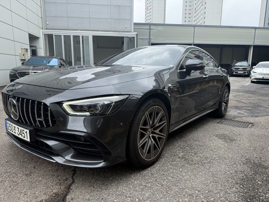 Mercedes-Benz AMG GT 2022