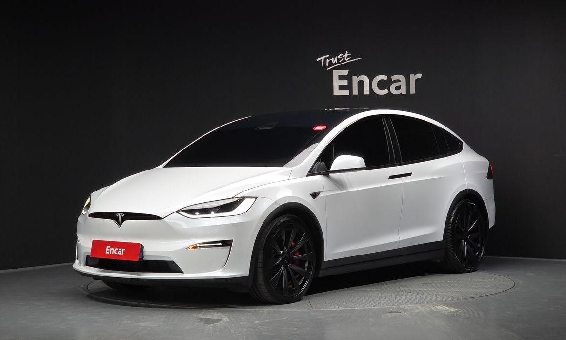 Tesla Model X 2023
