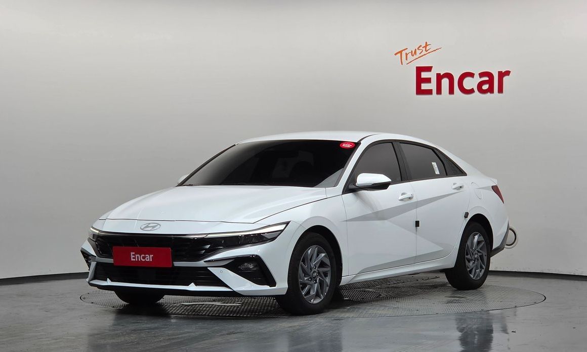 Hyundai AVANTE 2025