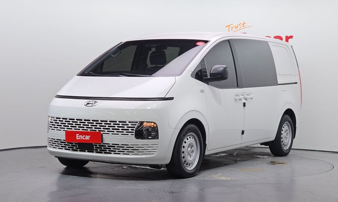 Hyundai Staria 2023