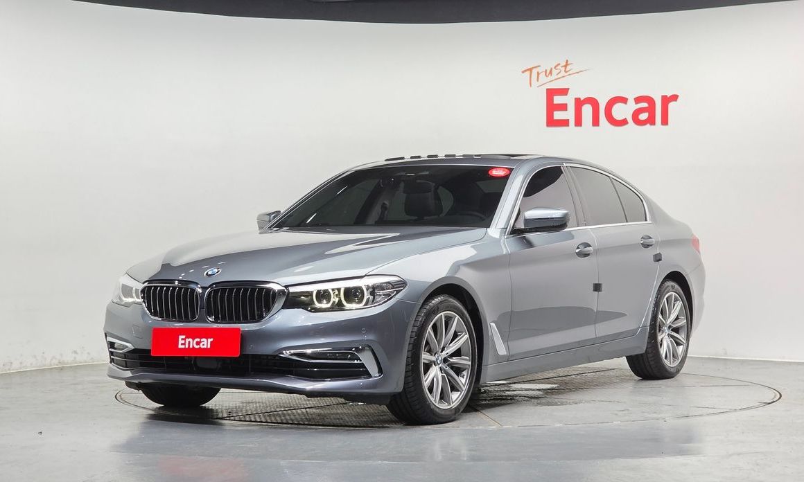 BMW 5-Series 2019