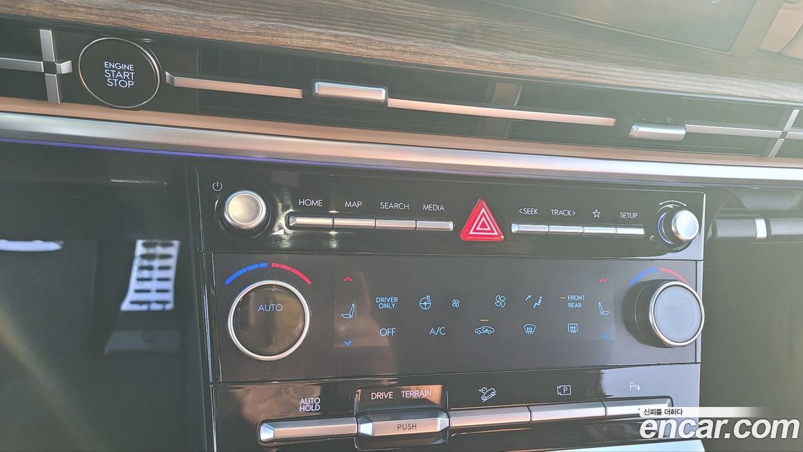 Hyundai Santafe 2024