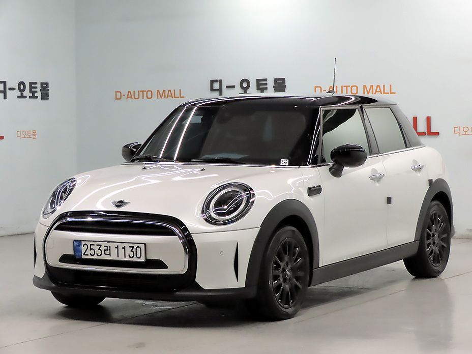 Mini Cooper 2024