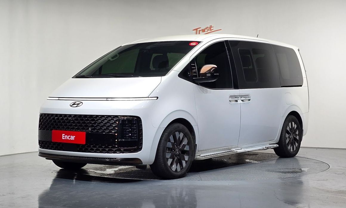Hyundai Staria 2022