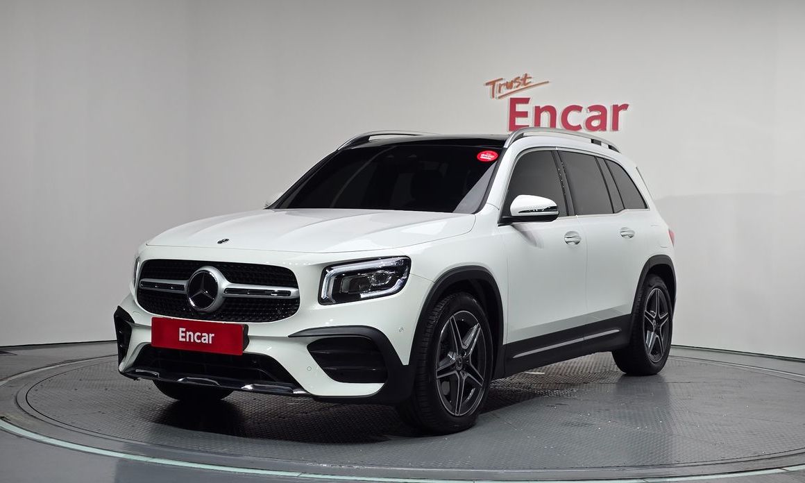 Mercedes-Benz GLB-Class 2023