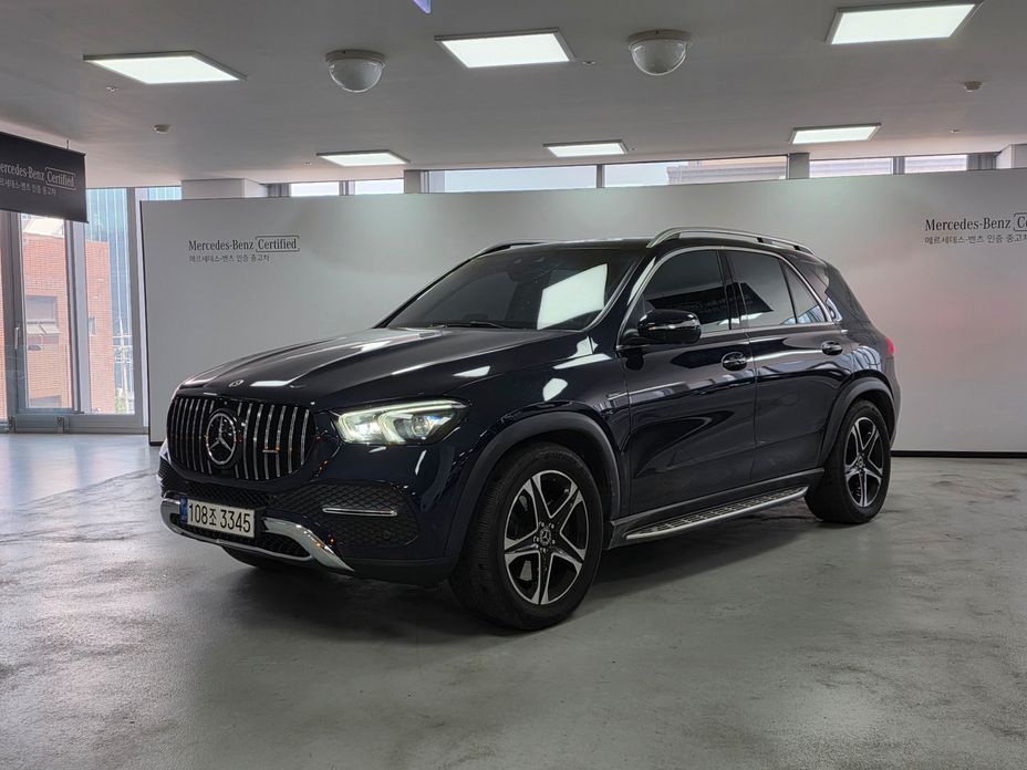 Mercedes-Benz GLE-Class 2021
