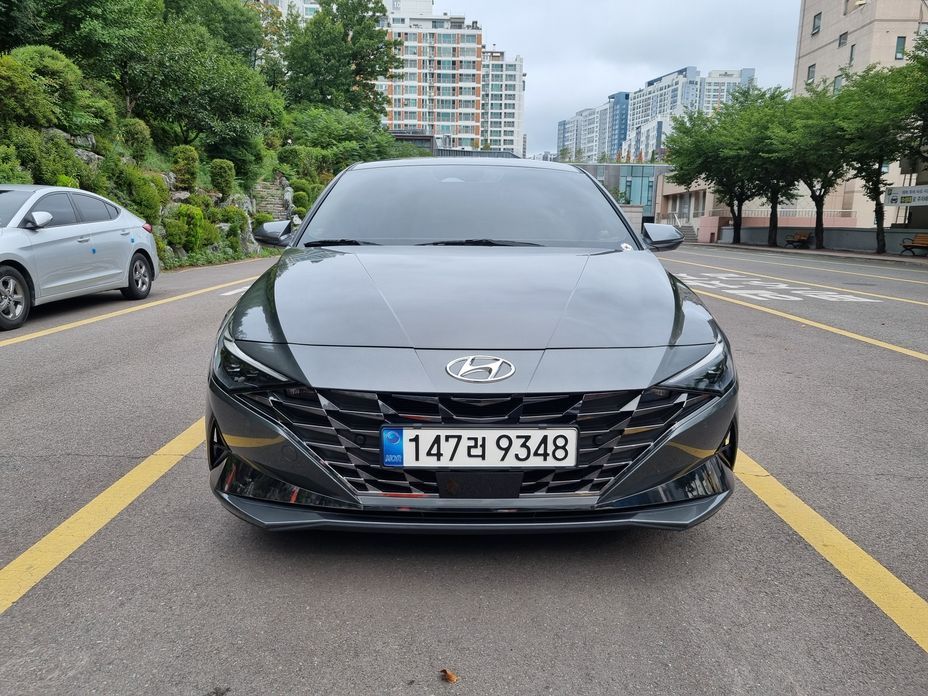 Hyundai AVANTE 2022