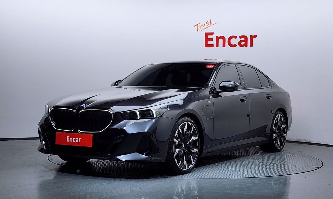 BMW 5-Series 2026