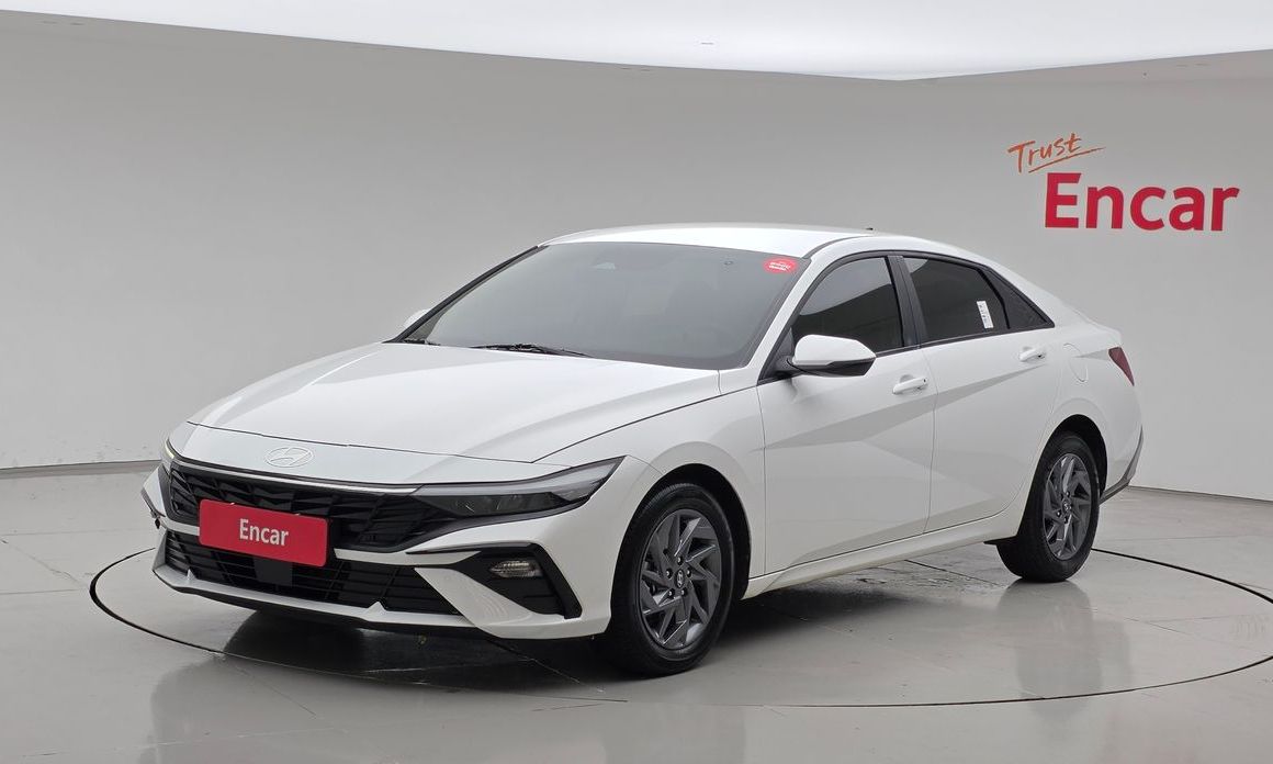 Hyundai AVANTE 2024