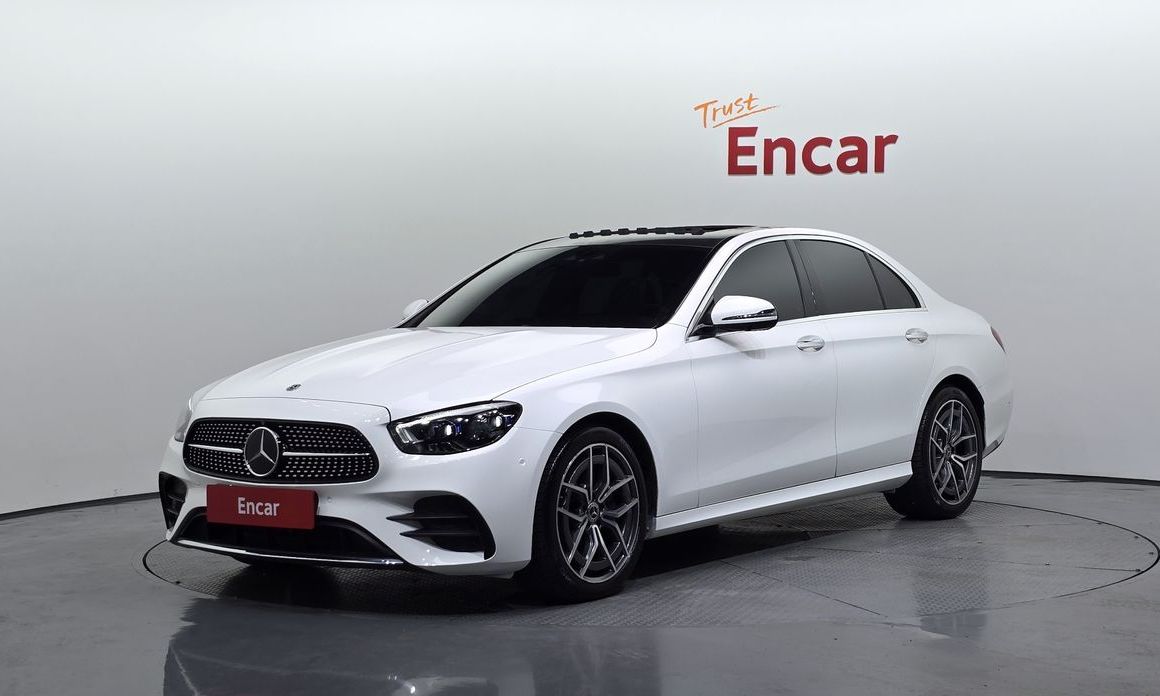 Mercedes-Benz E-Class 2021