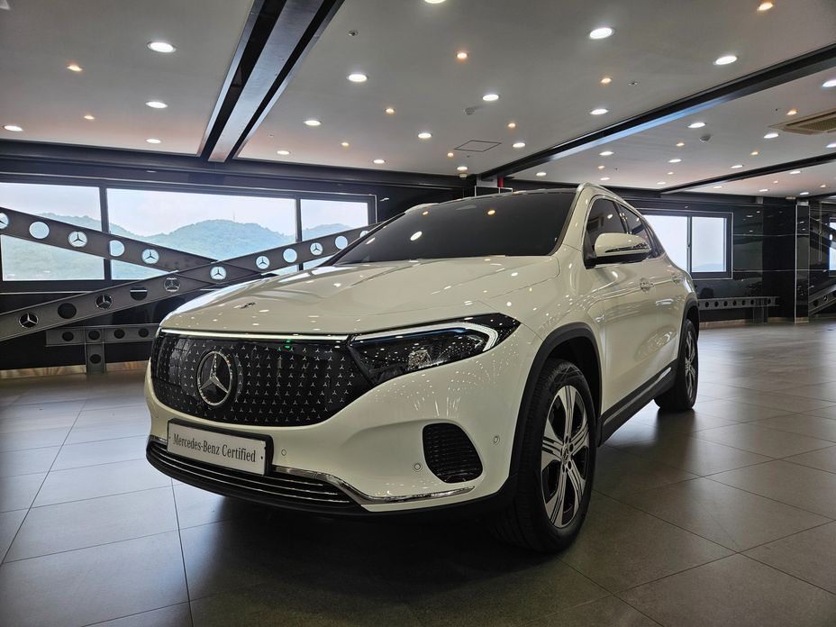 Mercedes-Benz EQA 2024
