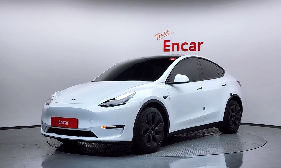 Tesla Model Y 2022