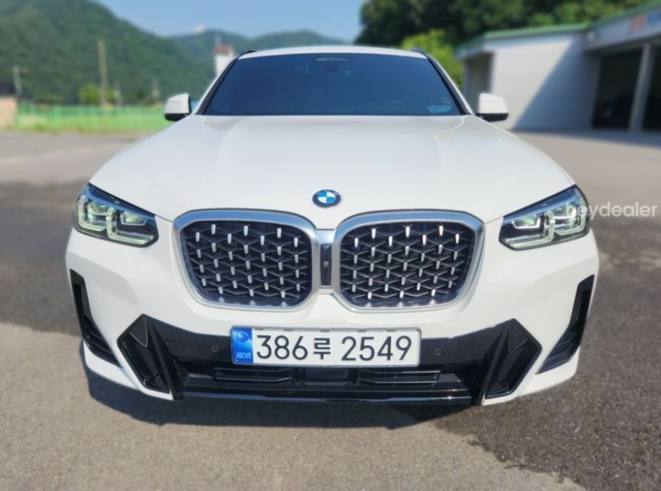 BMW X4 2023