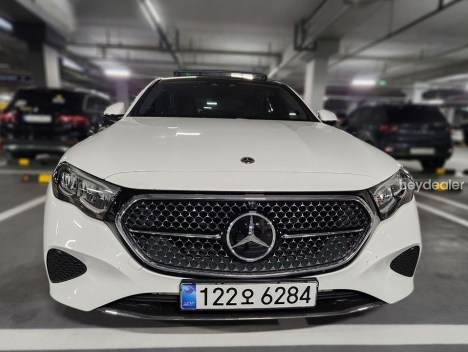 Mercedes-Benz E-Class 2025