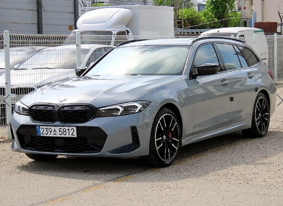 BMW 3-Series 2024