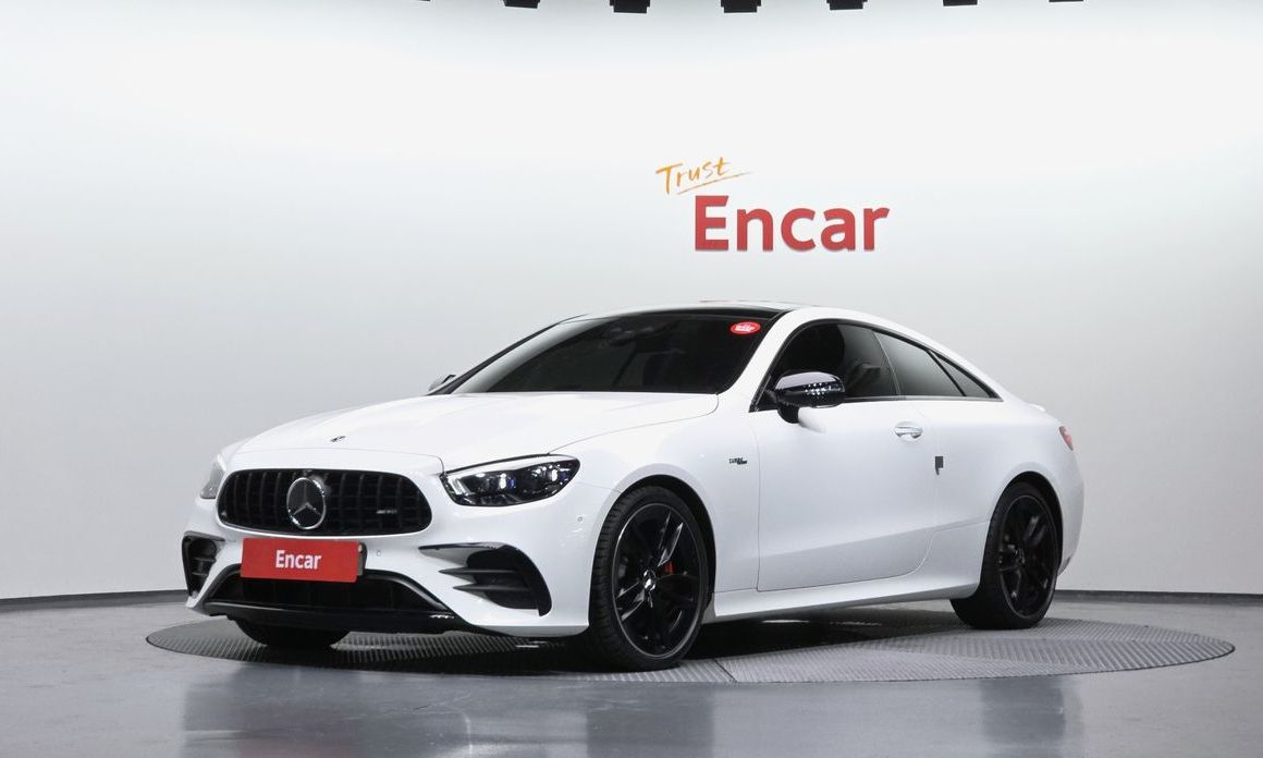 Mercedes-Benz E-Class 2023