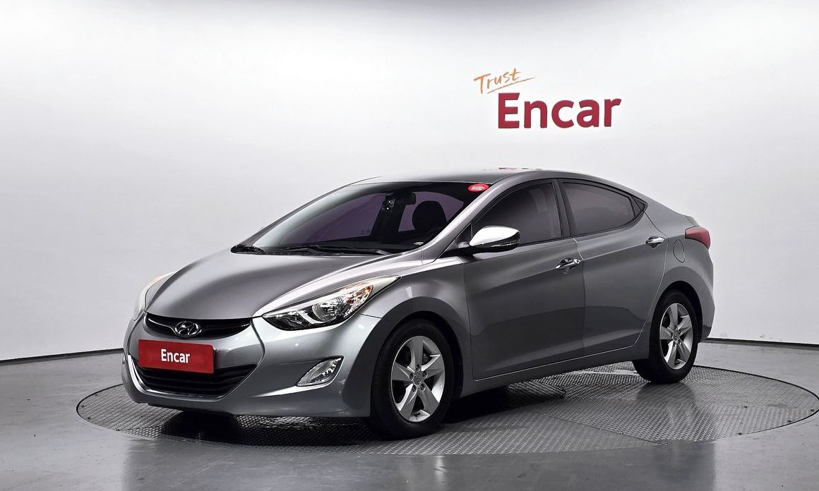 Hyundai AVANTE 2011