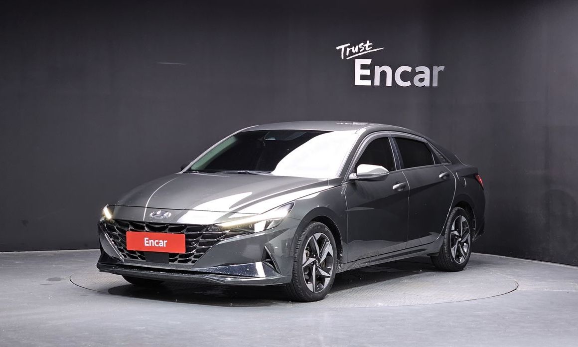 Hyundai AVANTE 2021