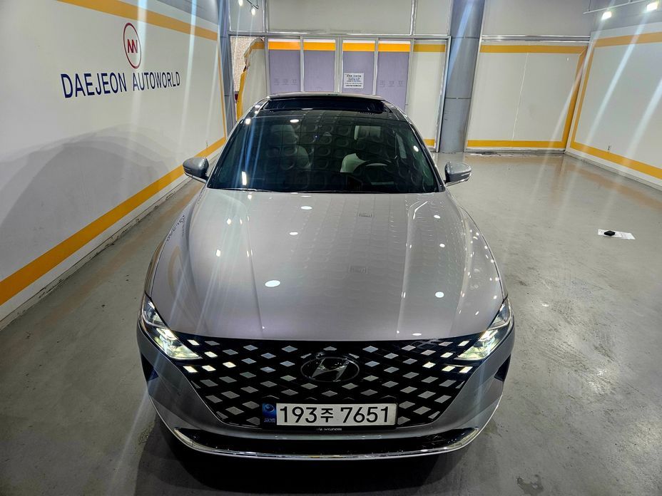 Hyundai Grandeur 2022