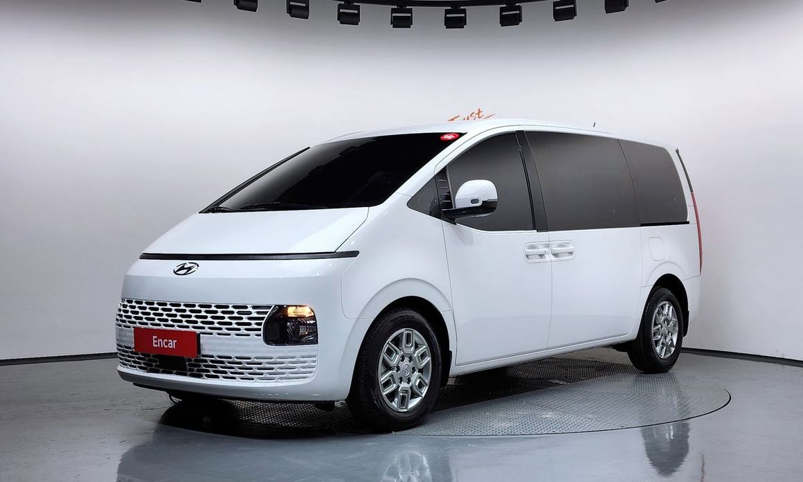 Hyundai Staria 2024