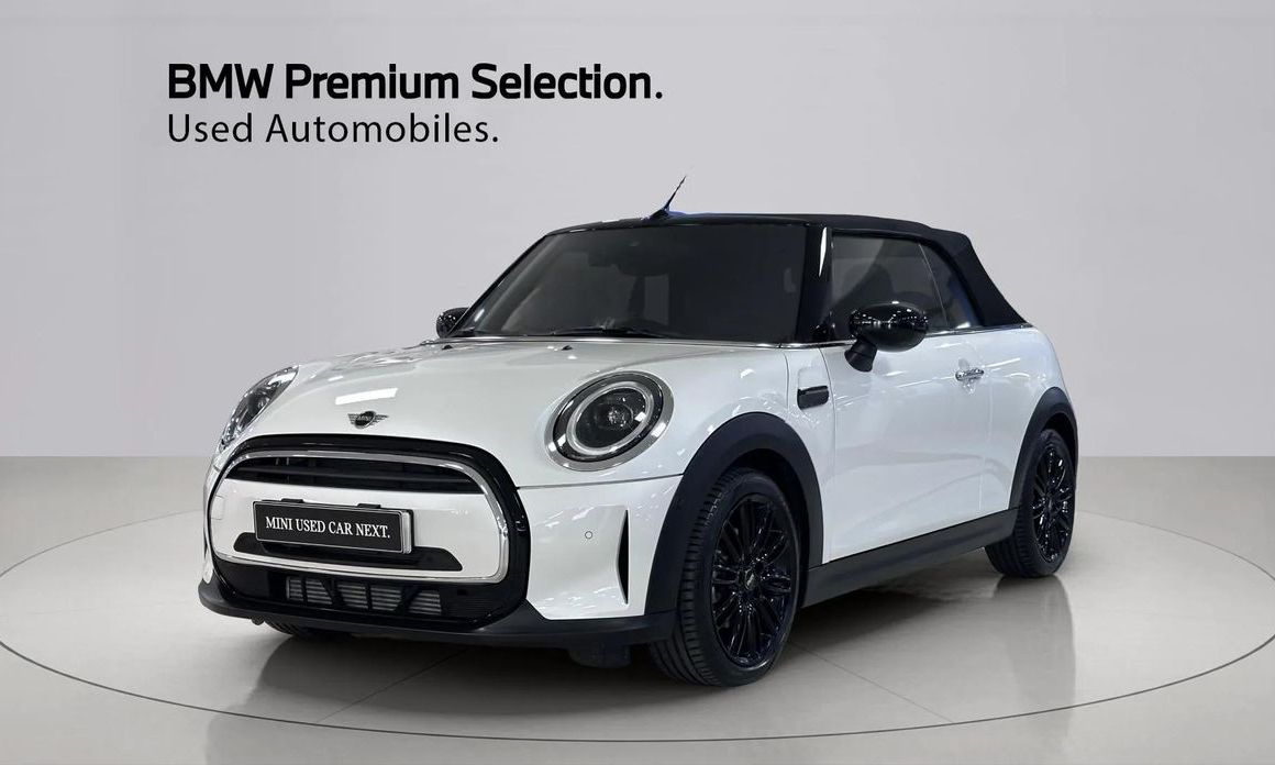 Mini Cooper Convertible 2024