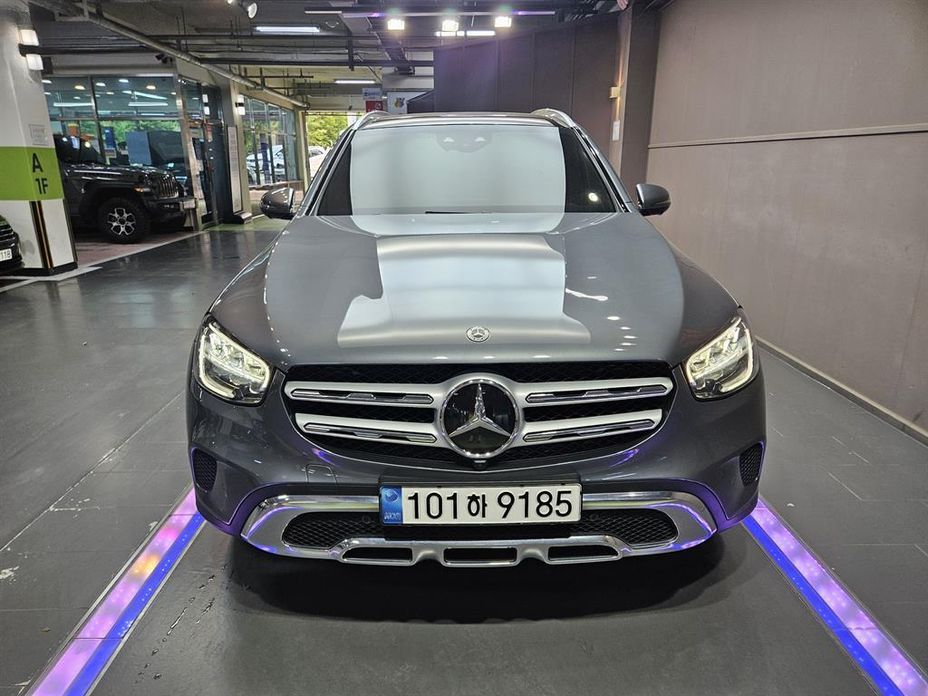 Mercedes-Benz GLC-Class 2022