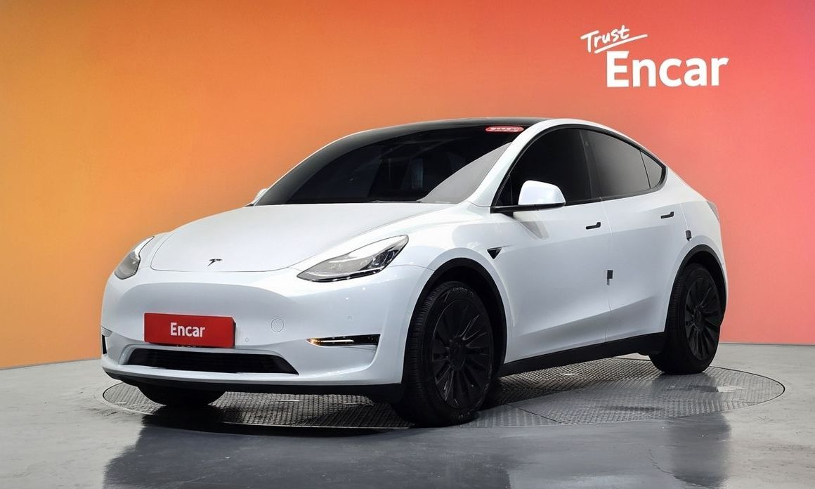 Tesla Model Y 2021