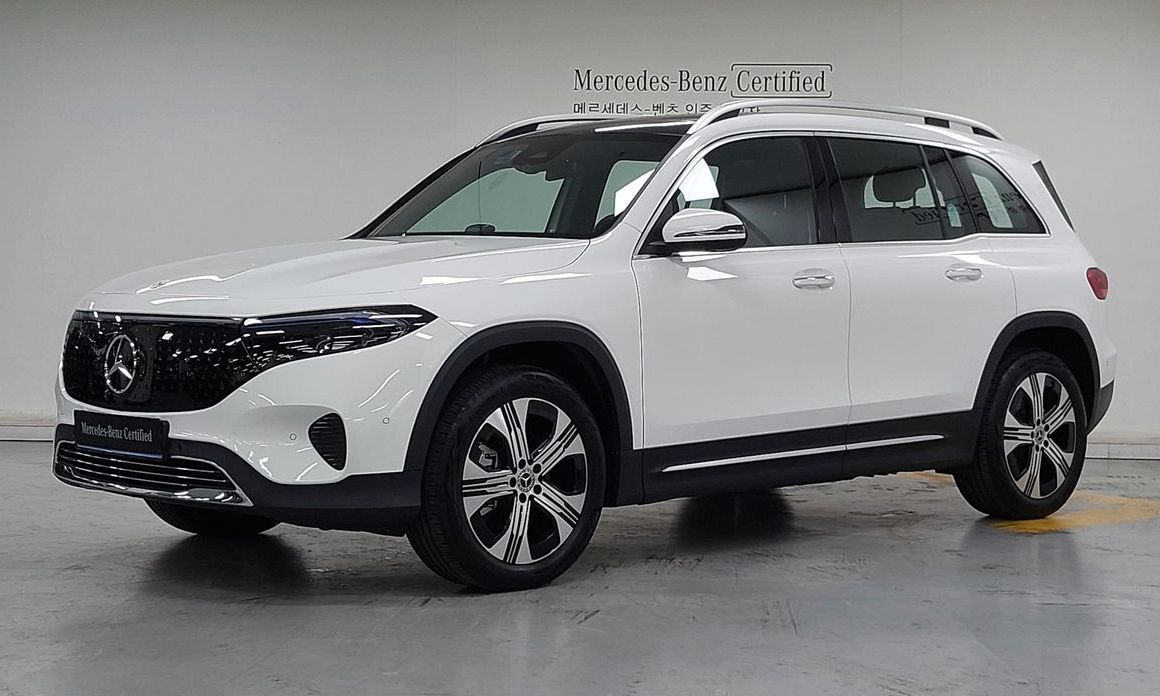 Mercedes-Benz EQB 2026