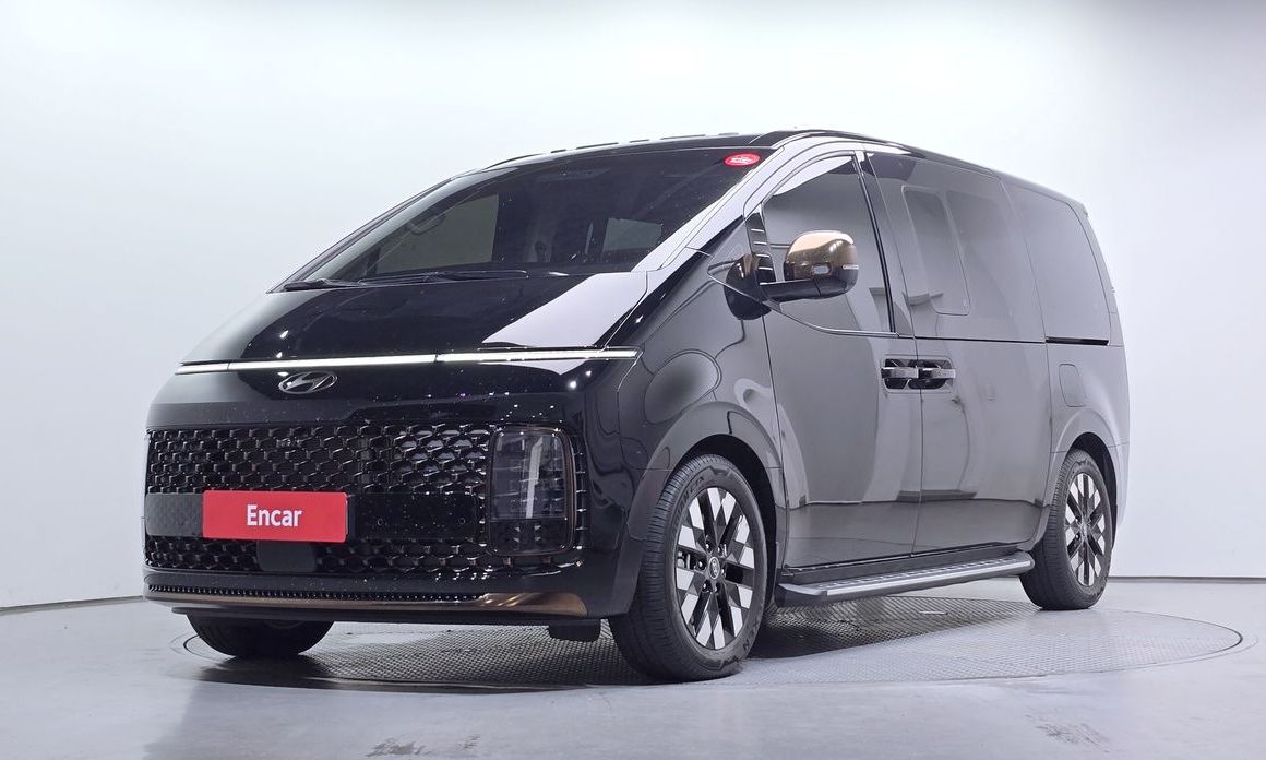Hyundai Staria 2025