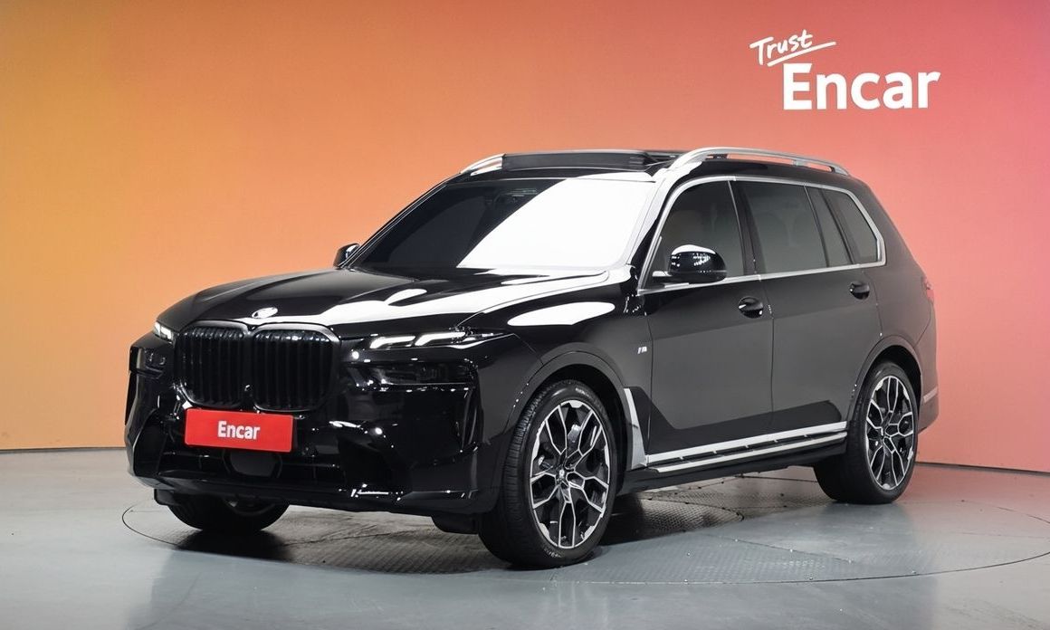 BMW X7 2024