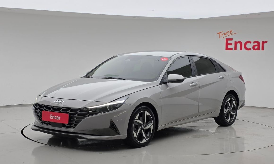 Hyundai AVANTE 2021