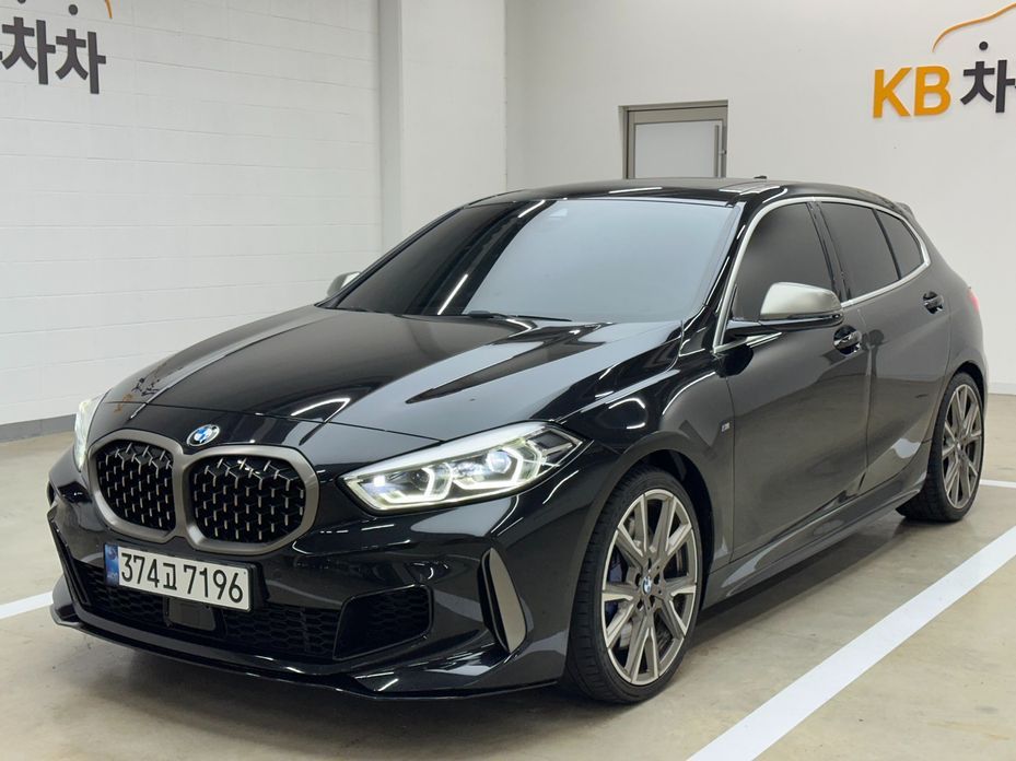 BMW 1-Series 2024