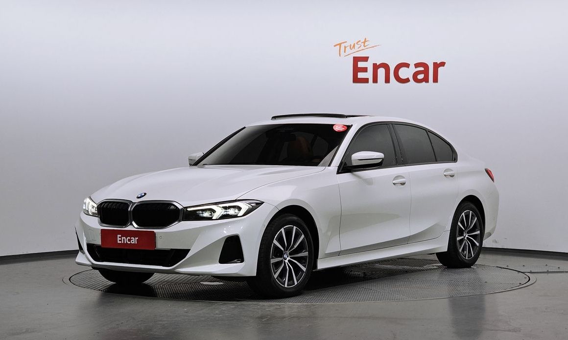 BMW 3-Series 2023