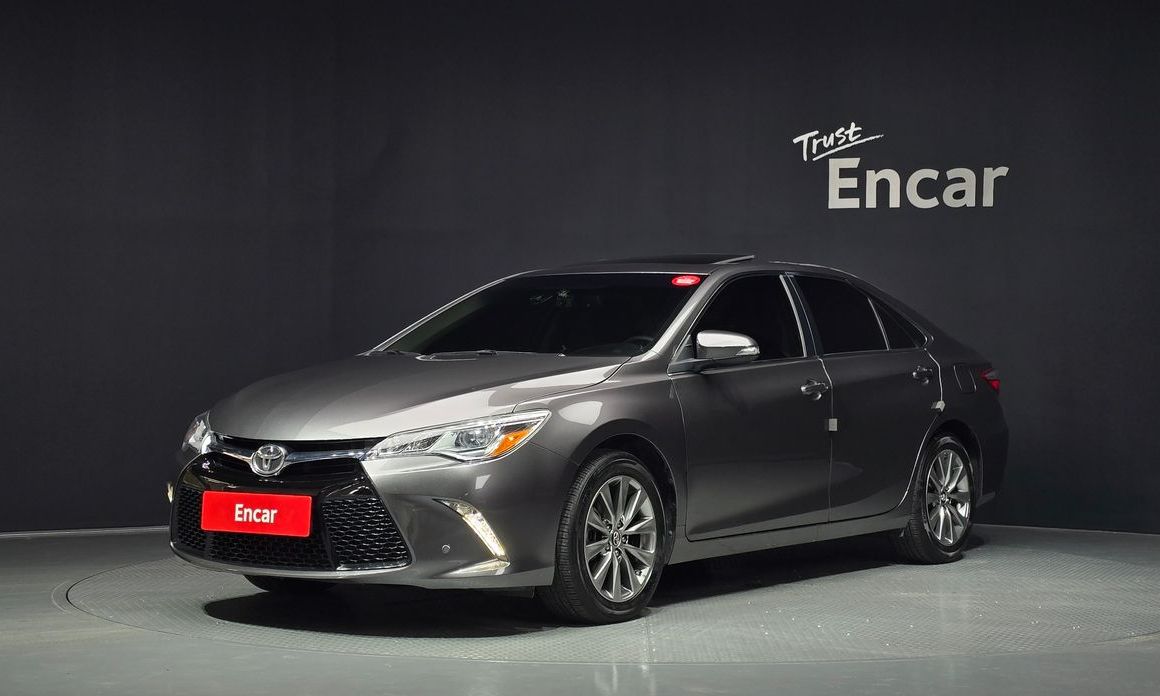 Toyota Camry 2017