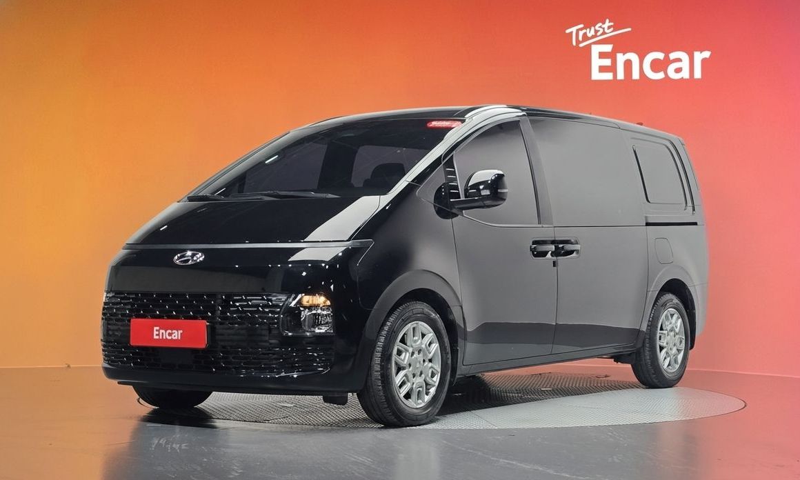 Hyundai Staria 2023