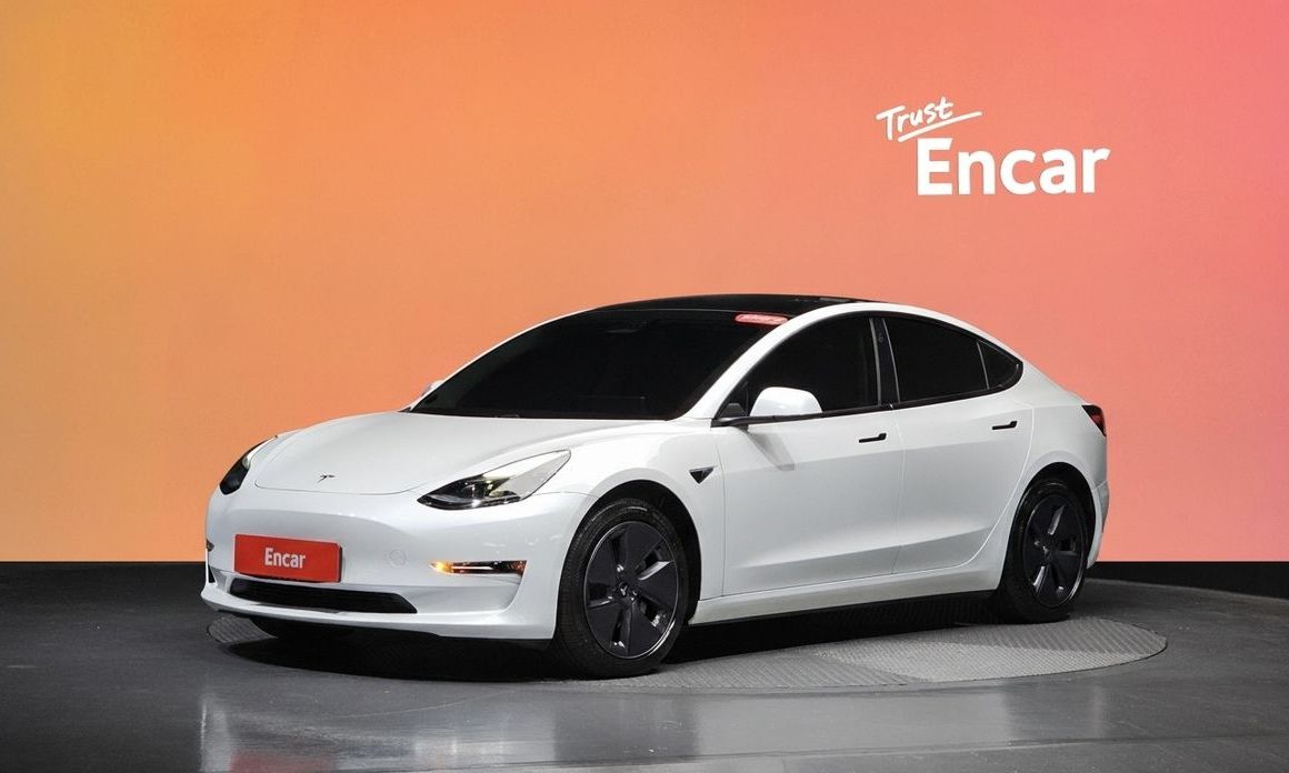 Tesla Model 3 2021