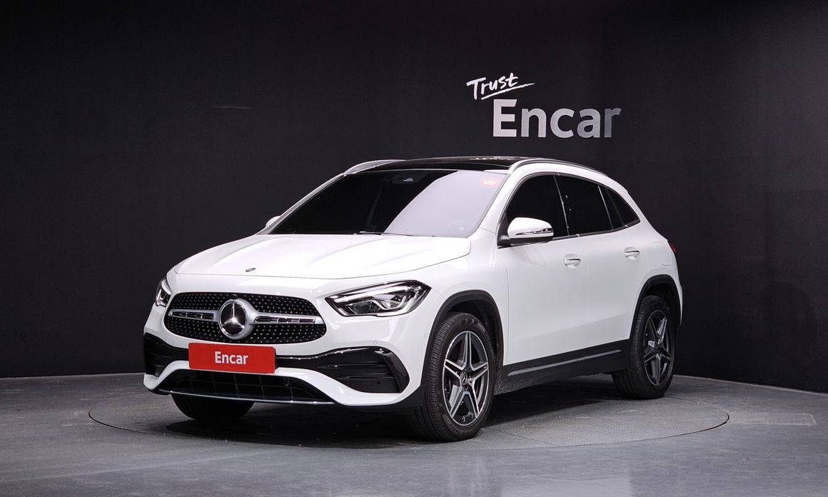 Mercedes-Benz GLA-Class 2020