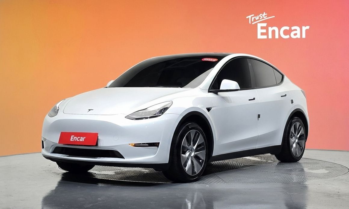 Tesla Model Y 2021