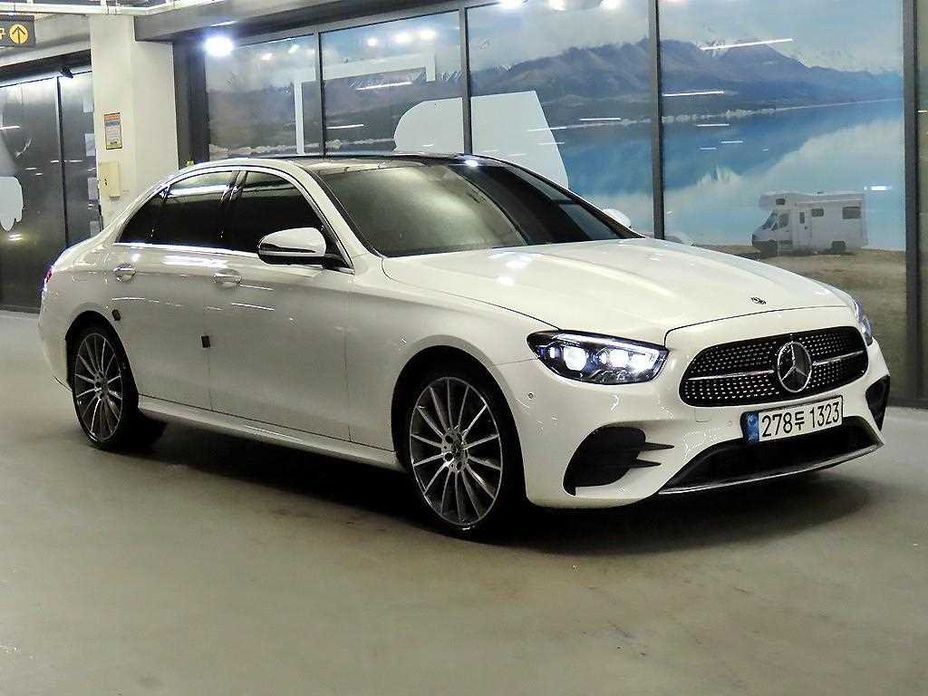 Mercedes-Benz E-Class 2021