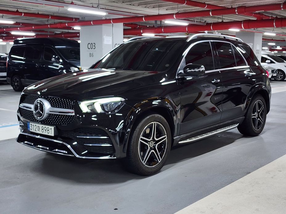 Mercedes-Benz GLE-Class 2021