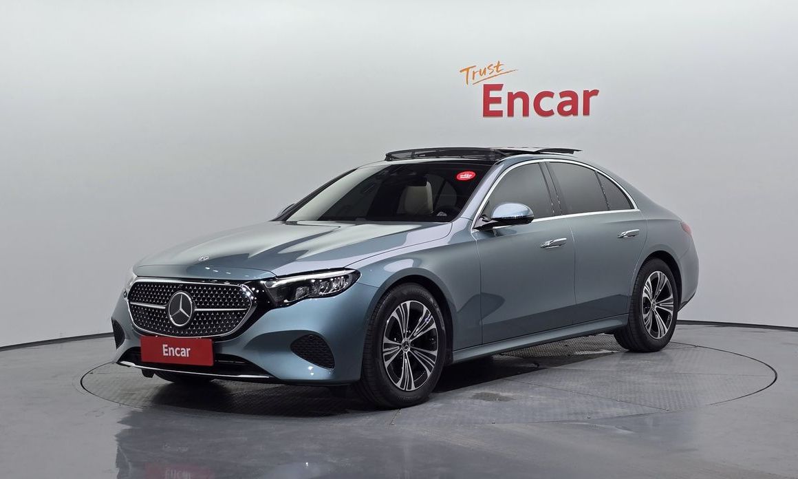 Mercedes-Benz E-Class 2025