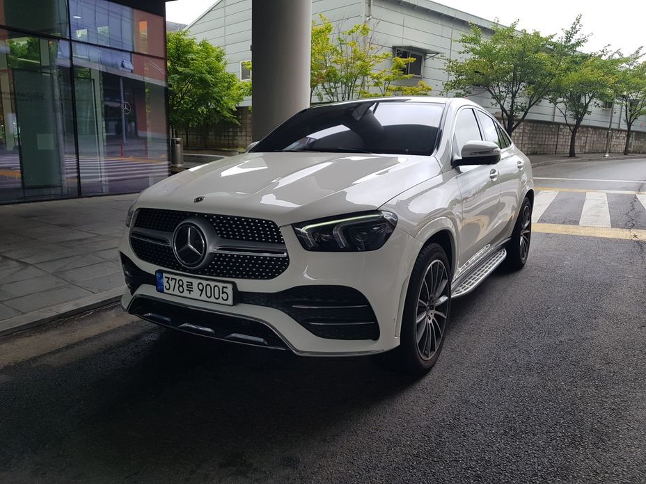 Mercedes-Benz GLE-Class 2023