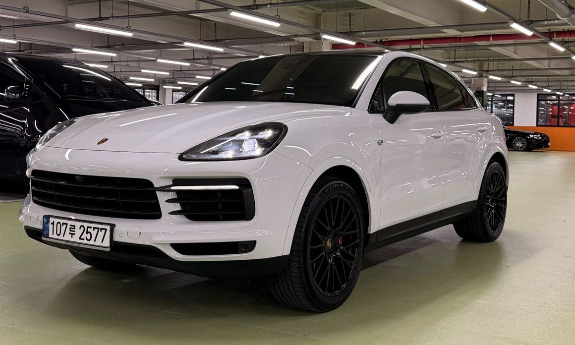 Porsche Cayenne 2021